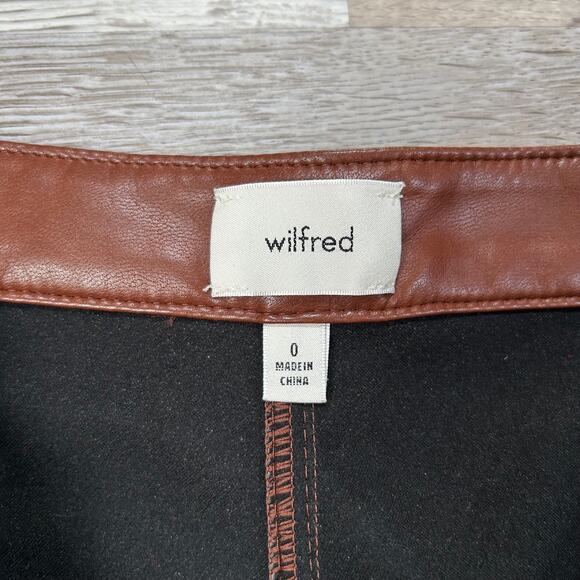 Wilfred Faux Leather Brown Flare Pants Aritzia Size 0 High Rise - Picture 8 of 8